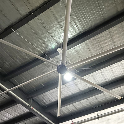 좋은 가격 PMSM 모터로 구동되는 케이블 생산 작업실용 대형 HVLS 천장 팬 공기 냉각 온라인으로
